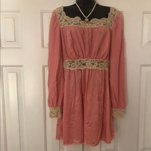 Vintage lace detail dress/ gown